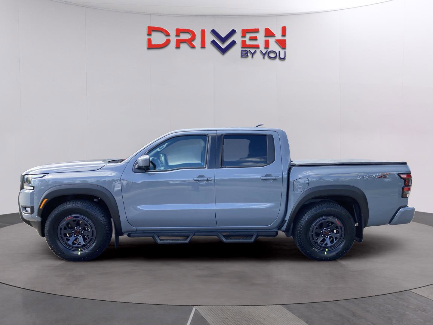 New 2026 Nissan Frontier Pro-X w/ Pro-X Convenience Package image 2