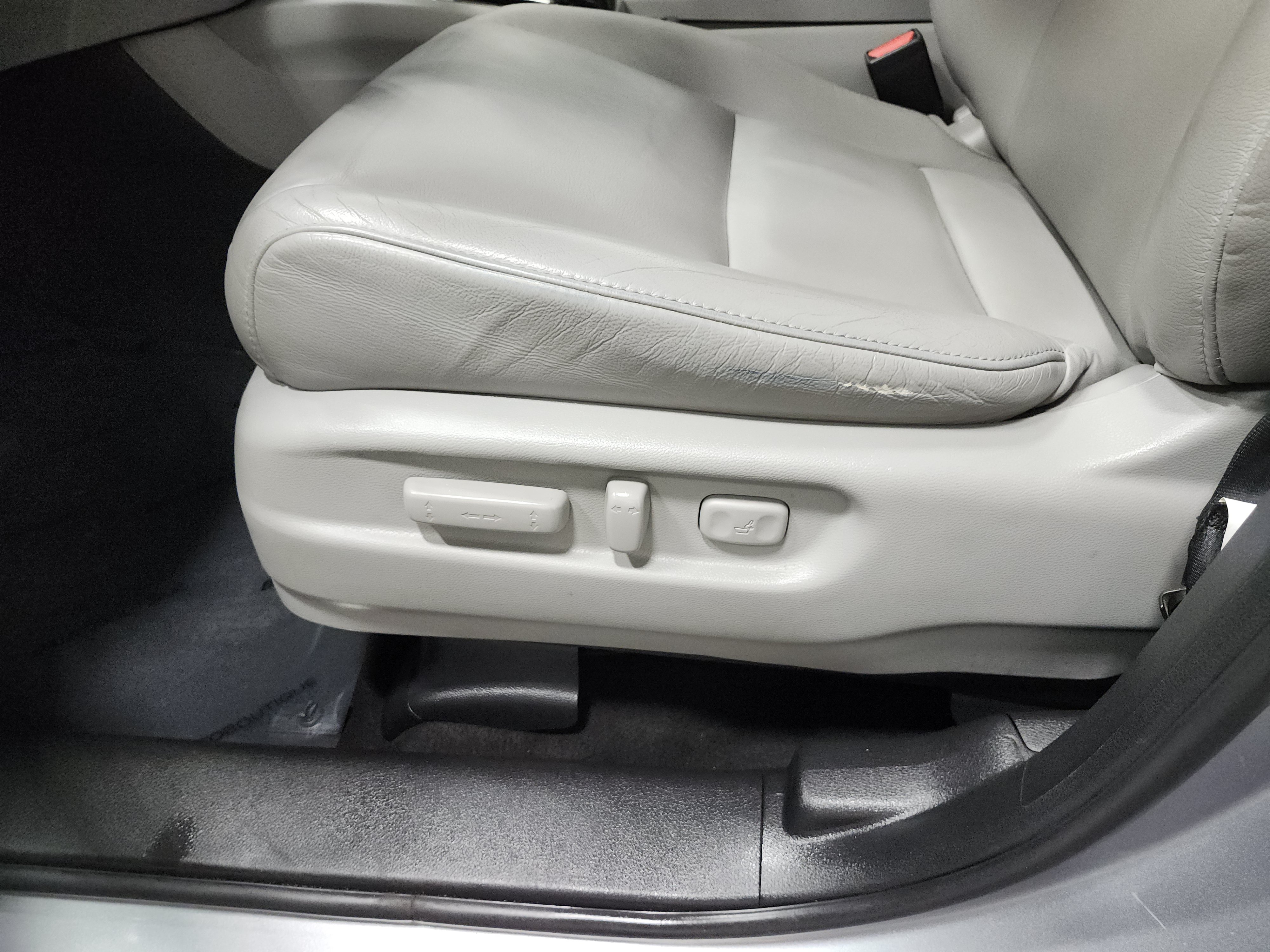 Used 2021 Honda Pilot Touring image 29
