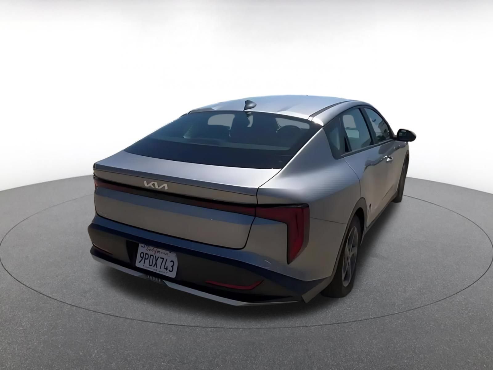 Used 2025 Kia K4 FWD image 14
