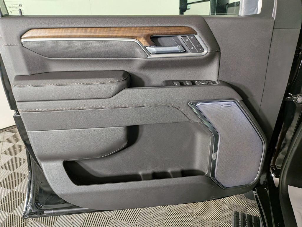 New 2026 Chevrolet Silverado 3500 High Country w/ High Country Premium Package AWD/4WD image 13