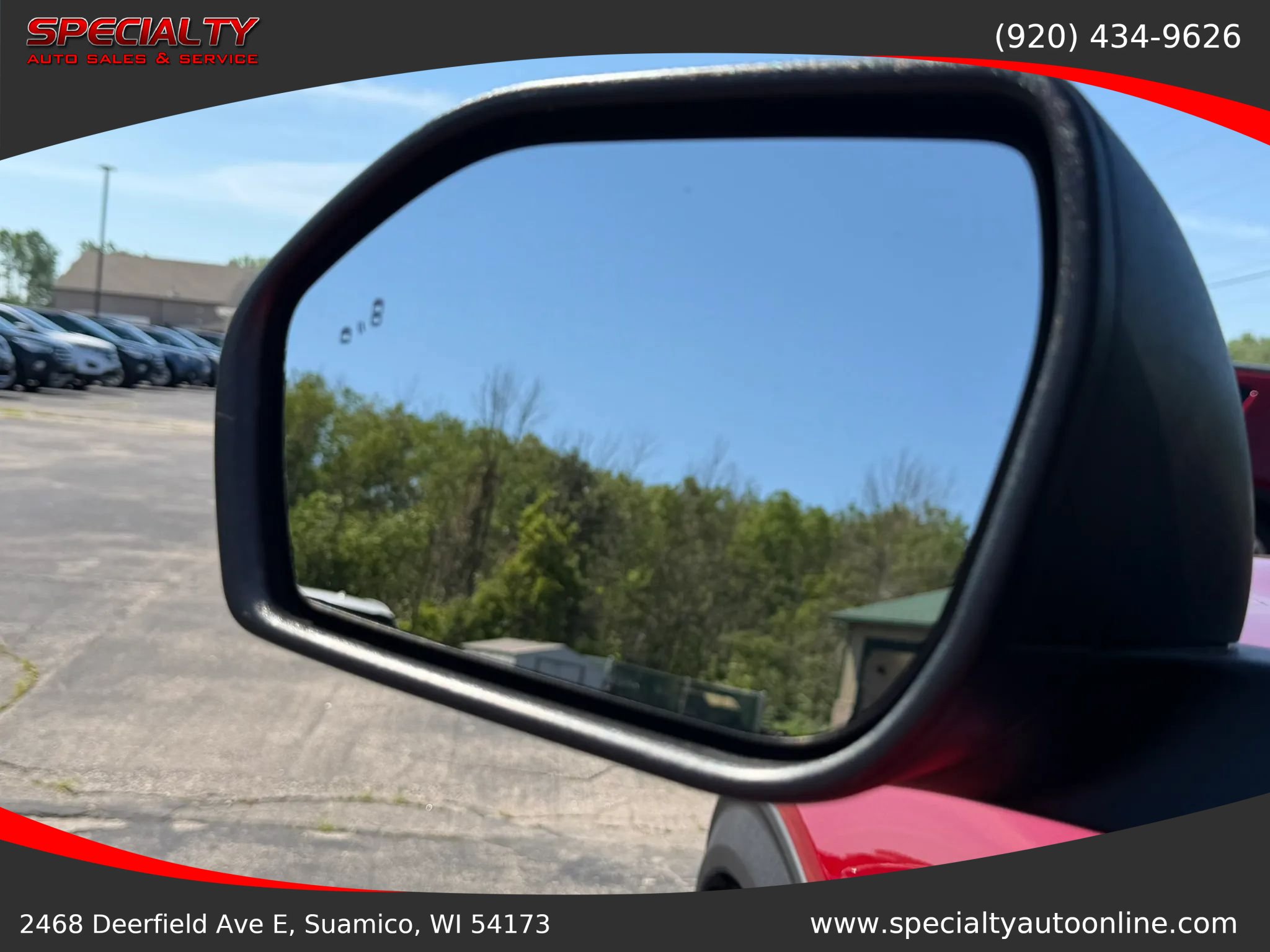 Used 2021 Ford Explorer XLT w/ Equipment Group 202A AWD/4WD image 12