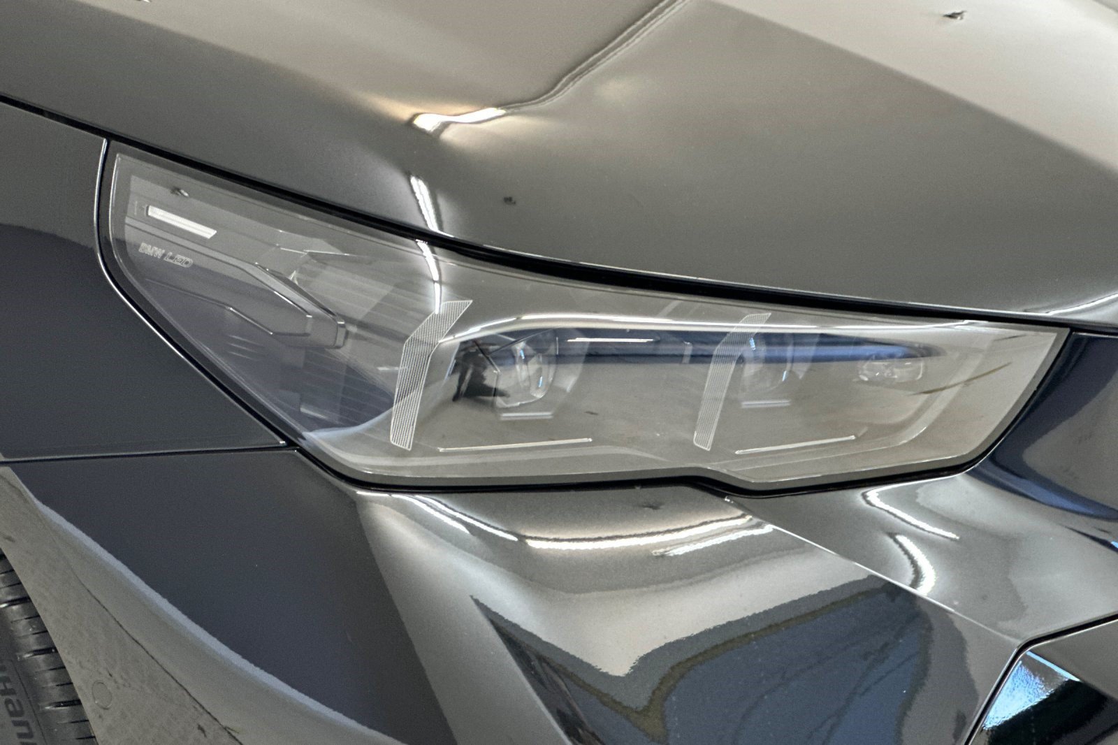 New 2027 BMW 550e xDrive AWD/4WD image 11