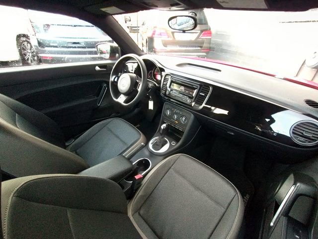 Used 2015 Volkswagen Beetle 1.8T image 44