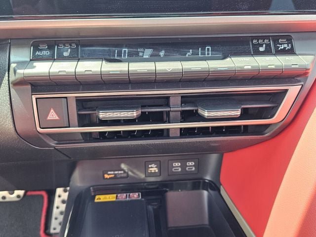 Used 2025 Toyota Camry XSE FWD image 23