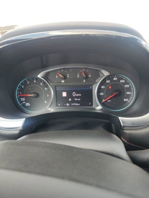 Used 2023 Chevrolet Traverse RS image 11