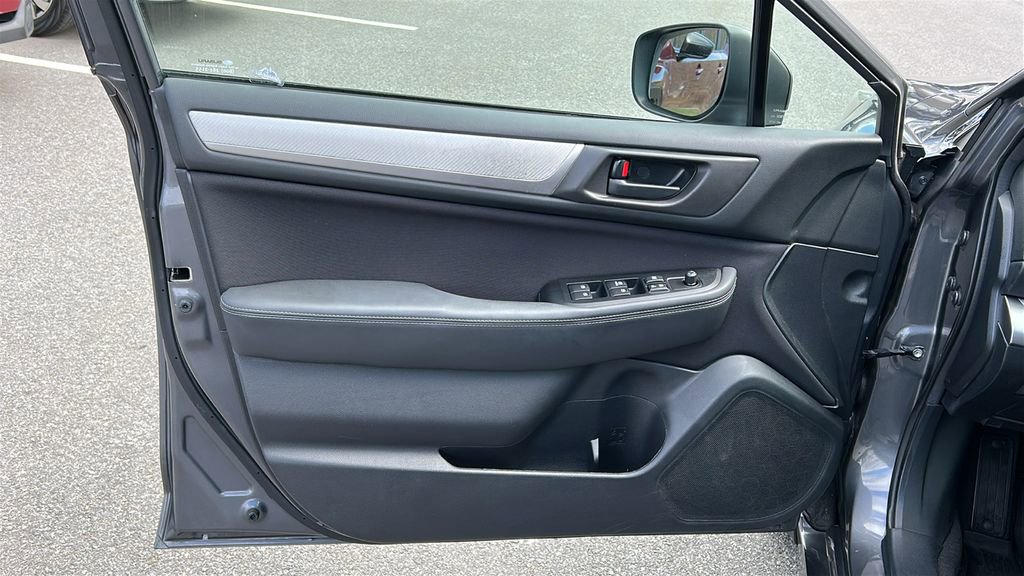 Used 2019 Subaru Legacy 2.5i w/ Alloy Wheel Package image 9