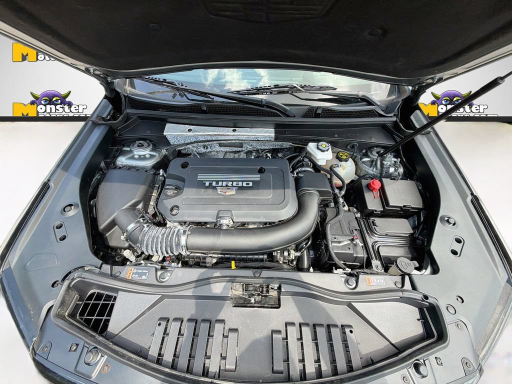 Used 2024 Cadillac XT4 Sport w/ Technology Package AWD/4WD image 34