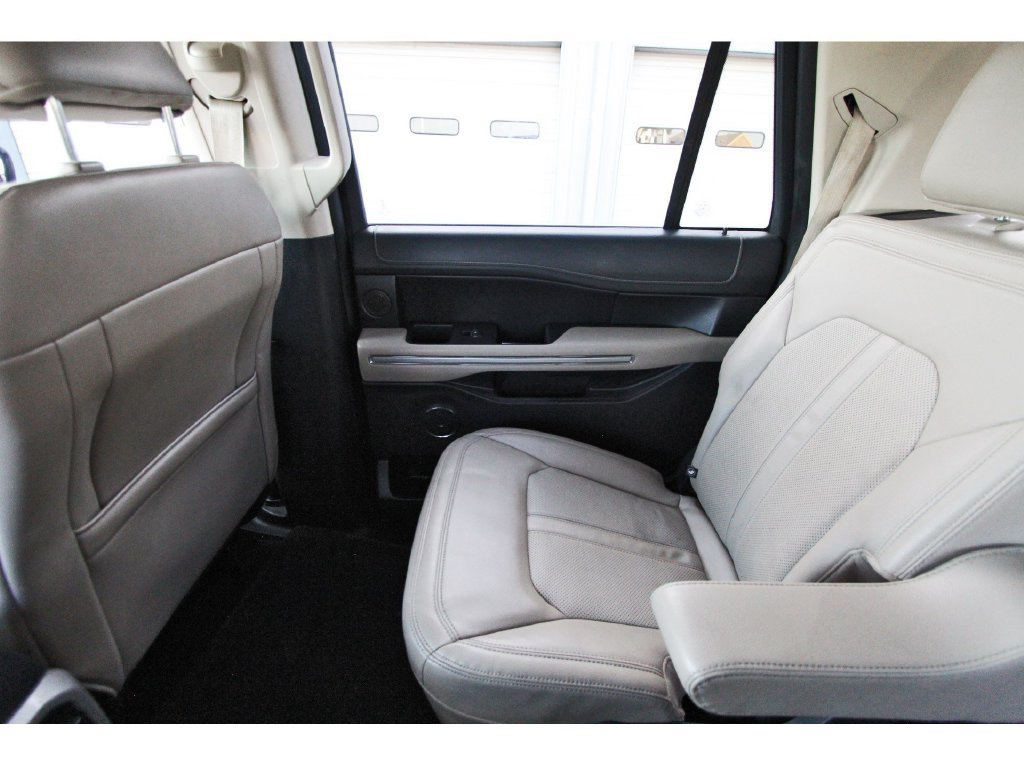 Used 2023 Ford Expedition Max Limited RWD image 13
