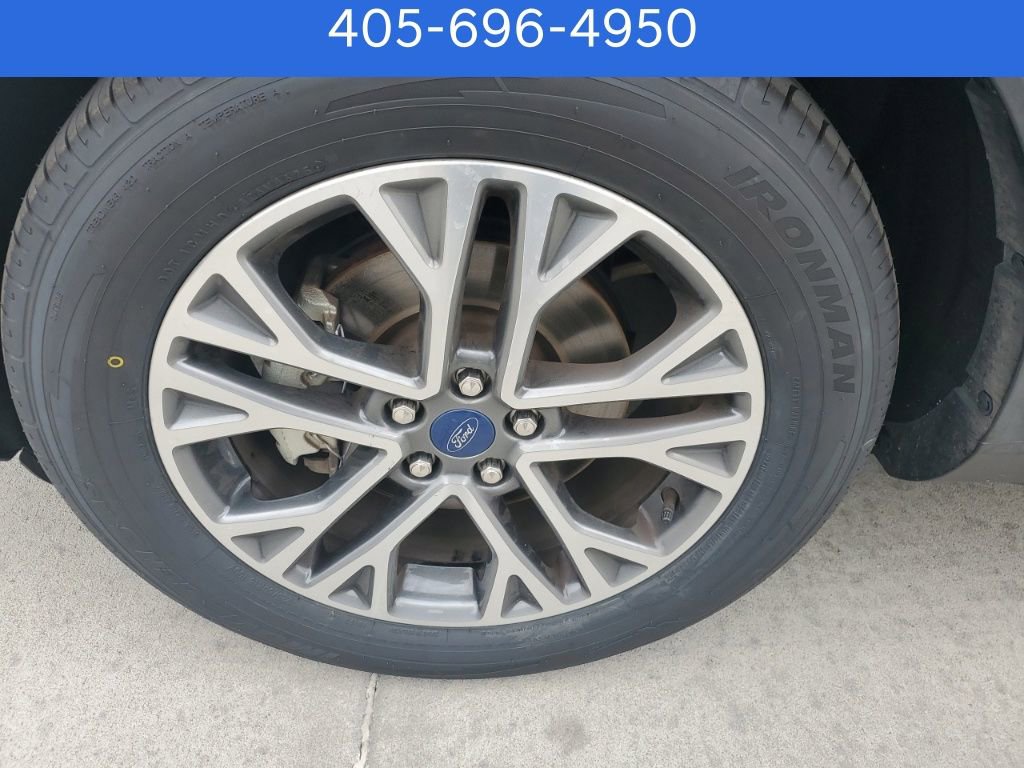 Used 2021 Ford Escape SEL w/ Technology Package image 11