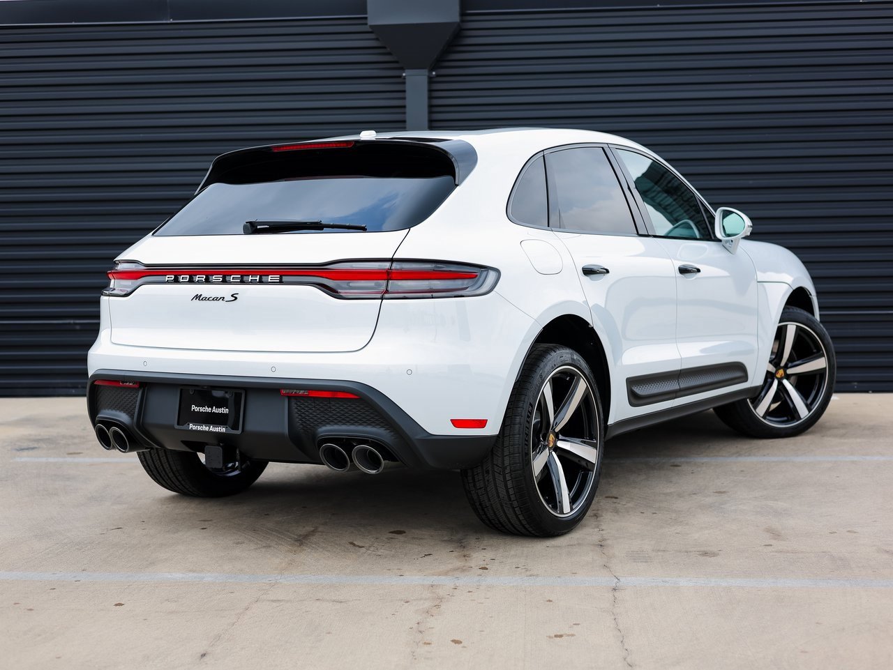 New 2026 Porsche Macan S image 7