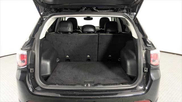 Used 2020 Jeep Compass Latitude image 16