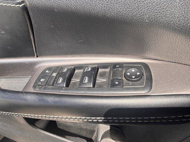 Used 2017 Dodge Journey Crossroad FWD image 6