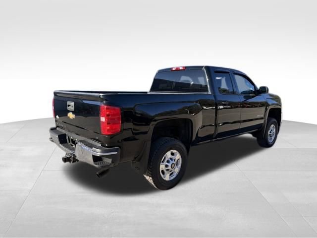 Used 2015 Chevrolet Silverado 2500 LT w/ Z71 Package, Off-Road image 3