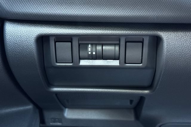 Certified 2025 Subaru Forester Premium w/ Convenience Package #1 AWD/4WD image 31