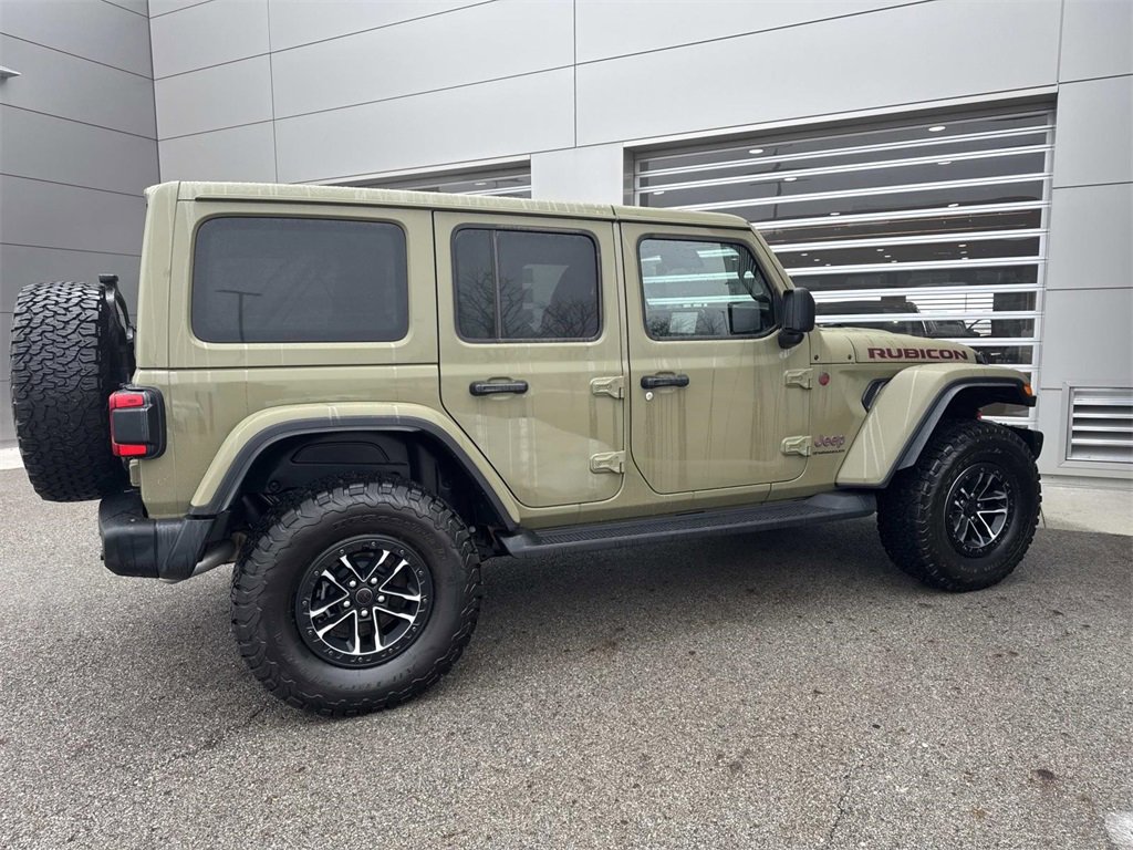 Used 2025 Jeep Wrangler Unlimited Rubicon image 6