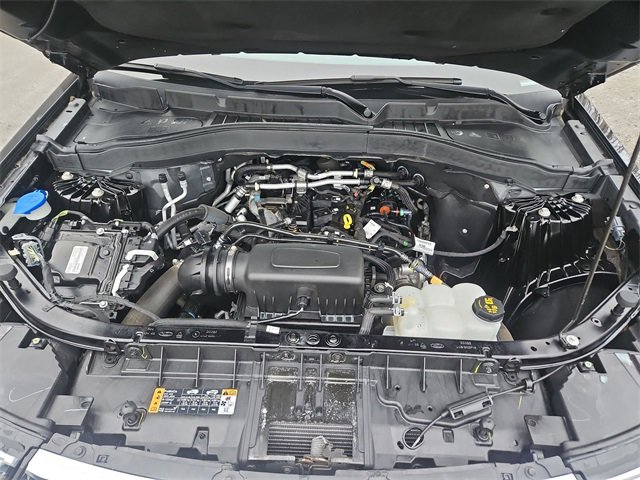 Used 2021 Ford Explorer XLT image 28
