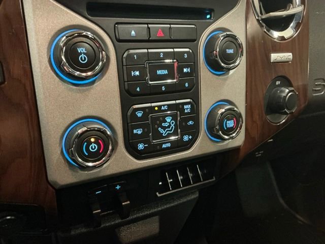 Used 2016 Ford F250 Lariat w/ Lariat Ultimate Package image 25