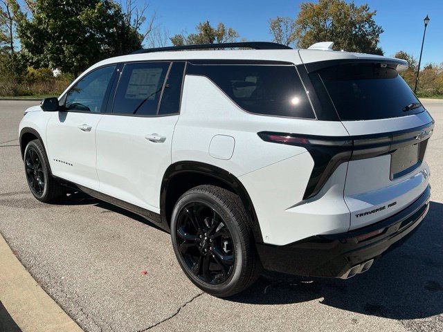 New 2027 Chevrolet Traverse RS w/ LPO, Floor Liner Package AWD/4WD image 4