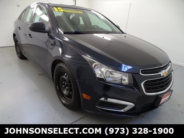 Used 2015 Chevrolet Cruze LS image 1