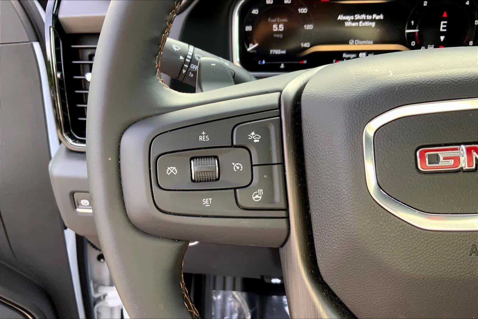 Used 2026 GMC Sierra 1500 AT4 w/ AT4 Premium Package AWD/4WD image 23