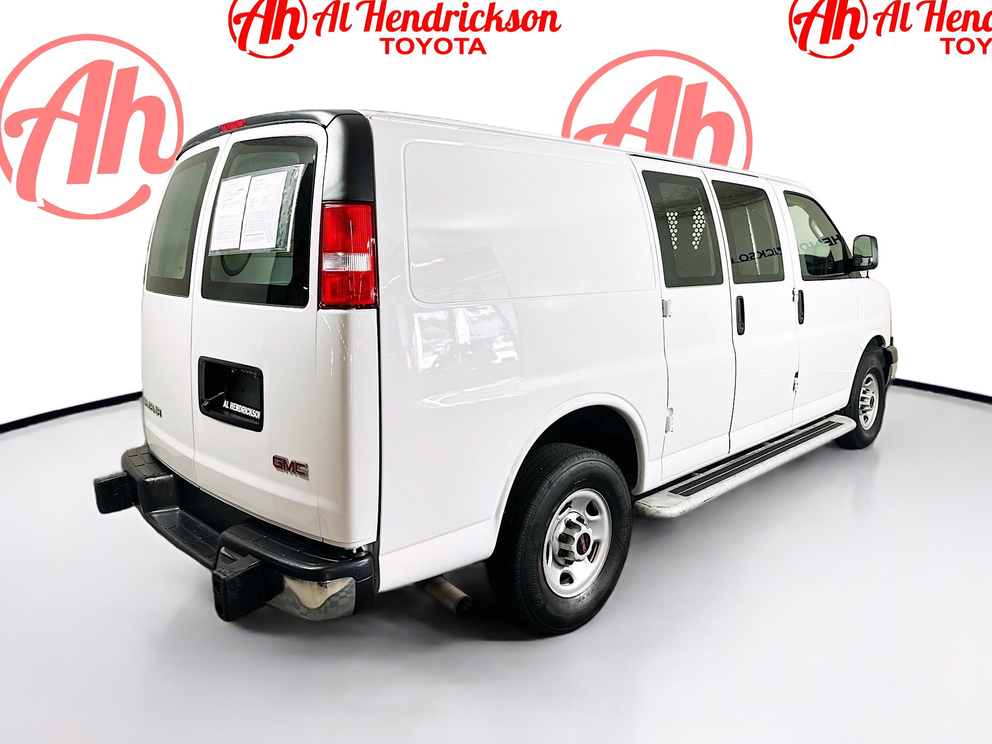 Used 2024 GMC Savana 2500 Work Van w/ Driver Convenience Package image 3