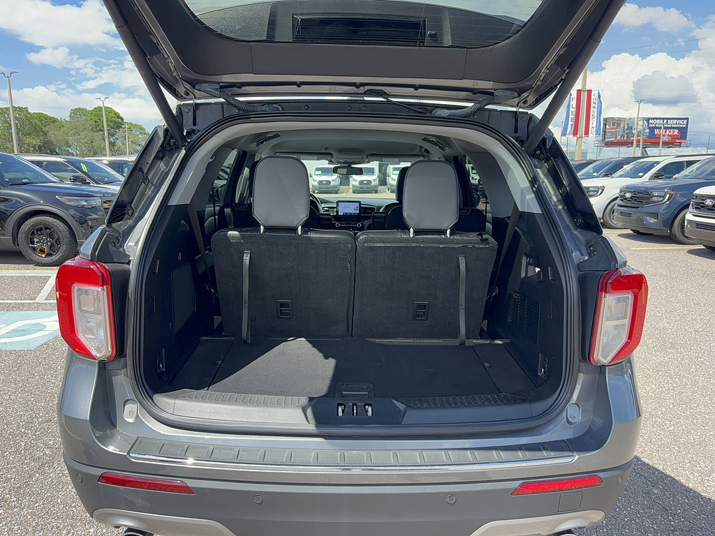 Certified 2022 Ford Explorer Limited RWD image 7