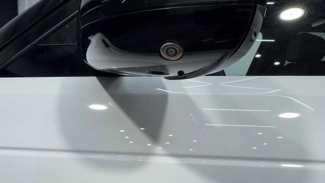 Used 2024 Land Rover Range Rover Sport Dynamic SE image 12