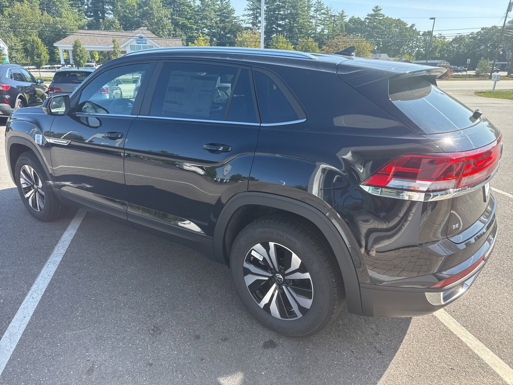 New 2026 Volkswagen Atlas Cross Sport SE image 6