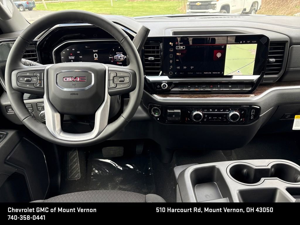 New 2026 GMC Sierra 1500 SLE w/ LPO, Black Badging Package AWD/4WD image 14
