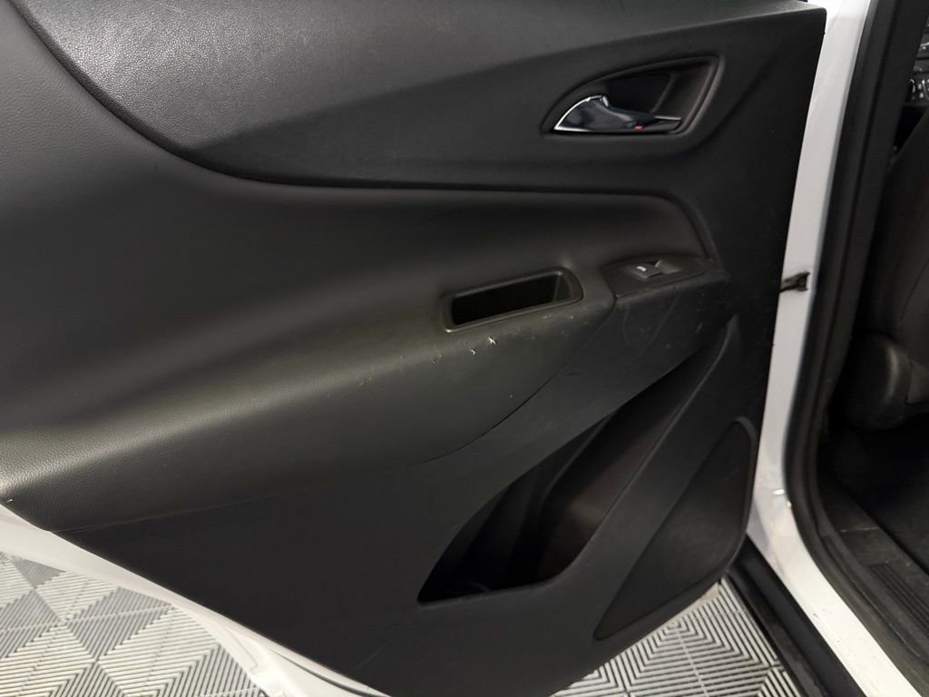 Used 2022 Chevrolet Equinox LT image 27