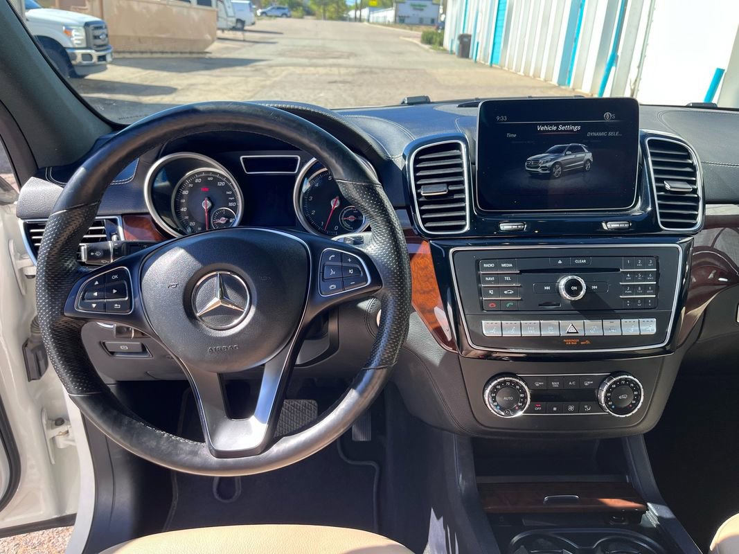 Used 2018 Mercedes-Benz GLE 550e 4MATIC image 12