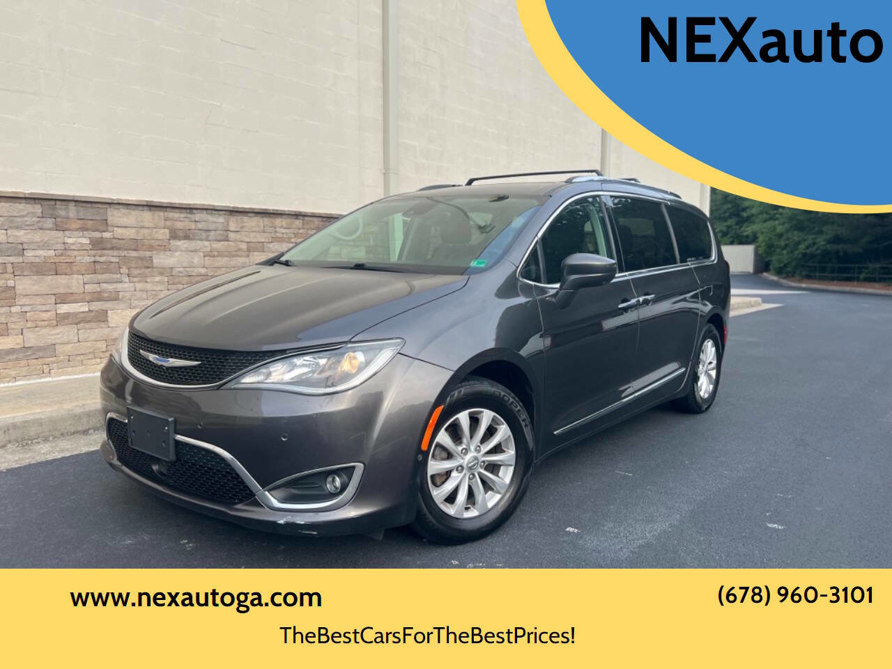 Used 2018 Chrysler Pacifica Touring-L w/ Advanced Safetytec Group