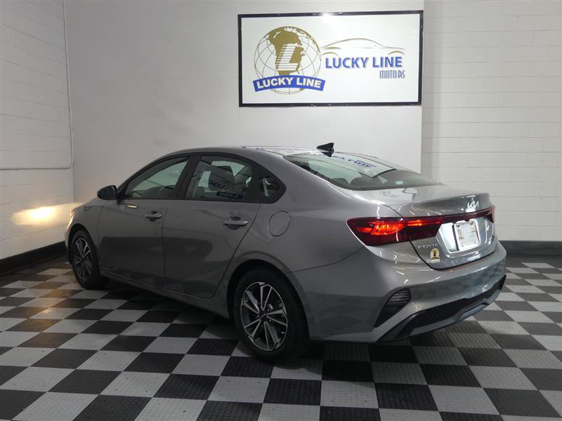 Used 2023 Kia Forte LXS w/ LXS Technology Package FWD image 11