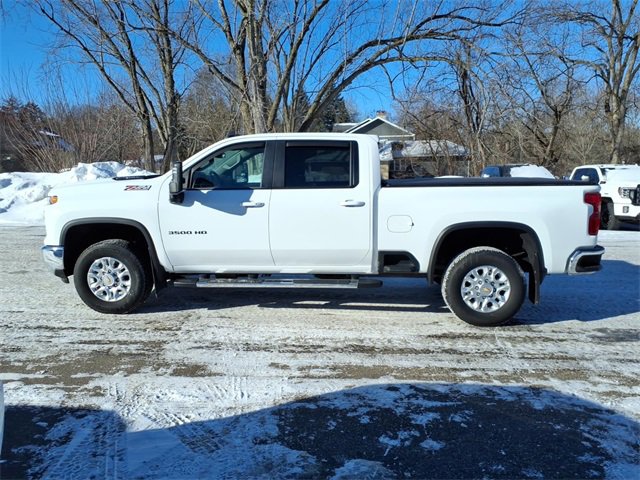 Used 2024 Chevrolet Silverado 3500 LT w/ All Star Edition image 7