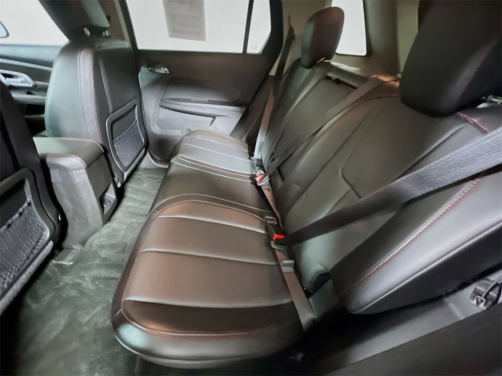 Used 2015 GMC Terrain SLT image 23