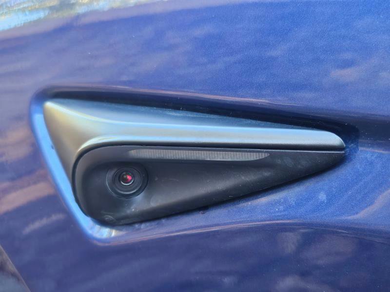 Used 2023 Tesla Model Y Long Range AWD/4WD image 34