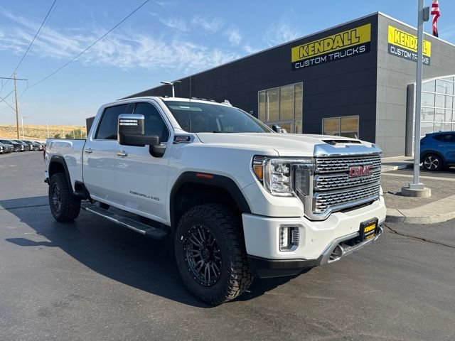 Used 2022 GMC Sierra 2500 Denali w/ Denali Ultimate Package AWD/4WD image 3