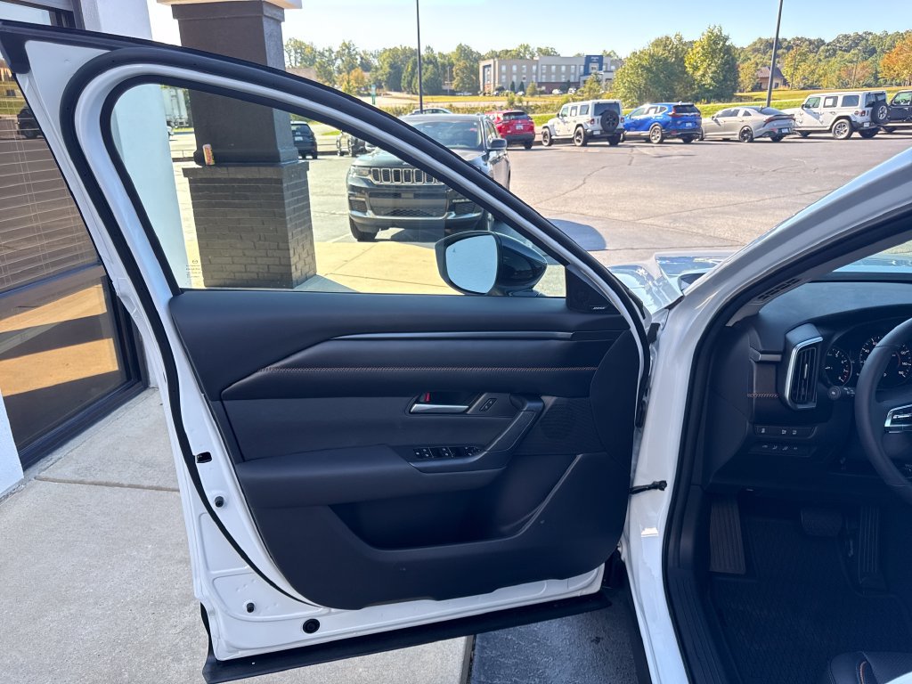 New 2026 MAZDA CX-50 AWD 2.5 S w/ Weather Package image 25