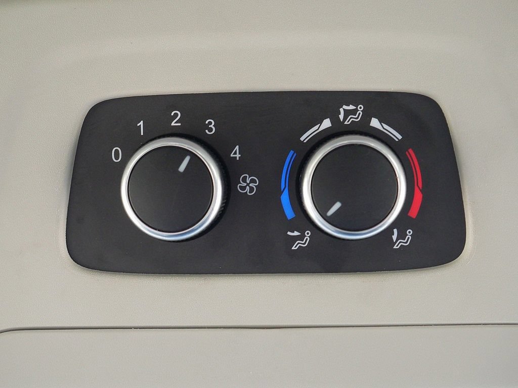 Used 2022 Ford Transit 150 Low Roof AWD image 49
