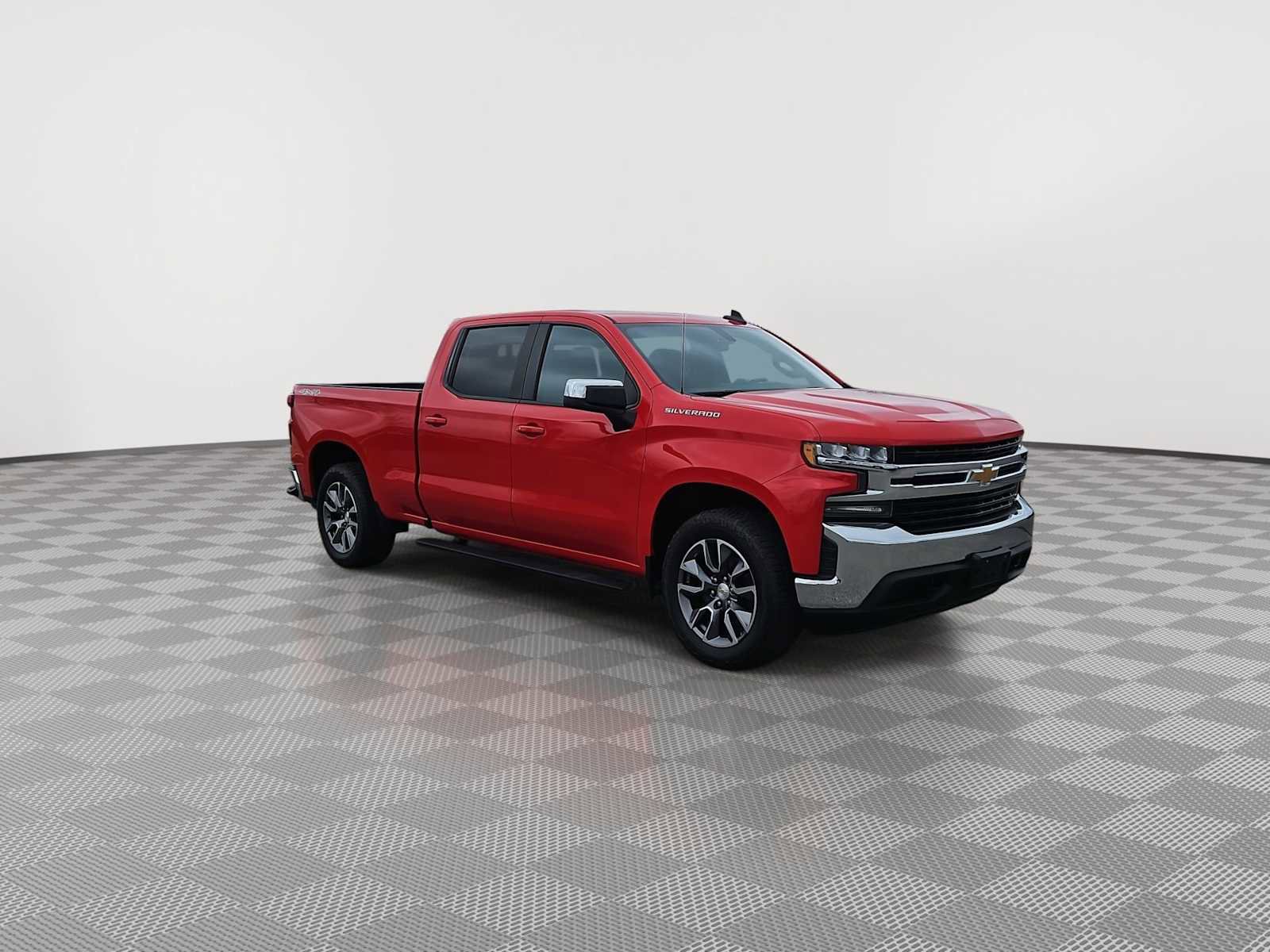 Used 2020 Chevrolet Silverado 1500 LT w/ All-Star Edition image 2