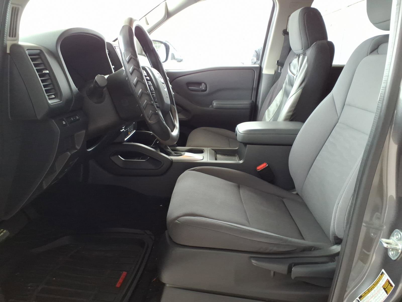 Used 2022 Nissan Frontier S w/ Technology Package image 3