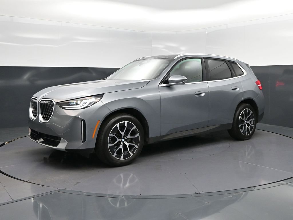 Certified 2025 BMW X3 xDrive30i w/ Premium Package image 3