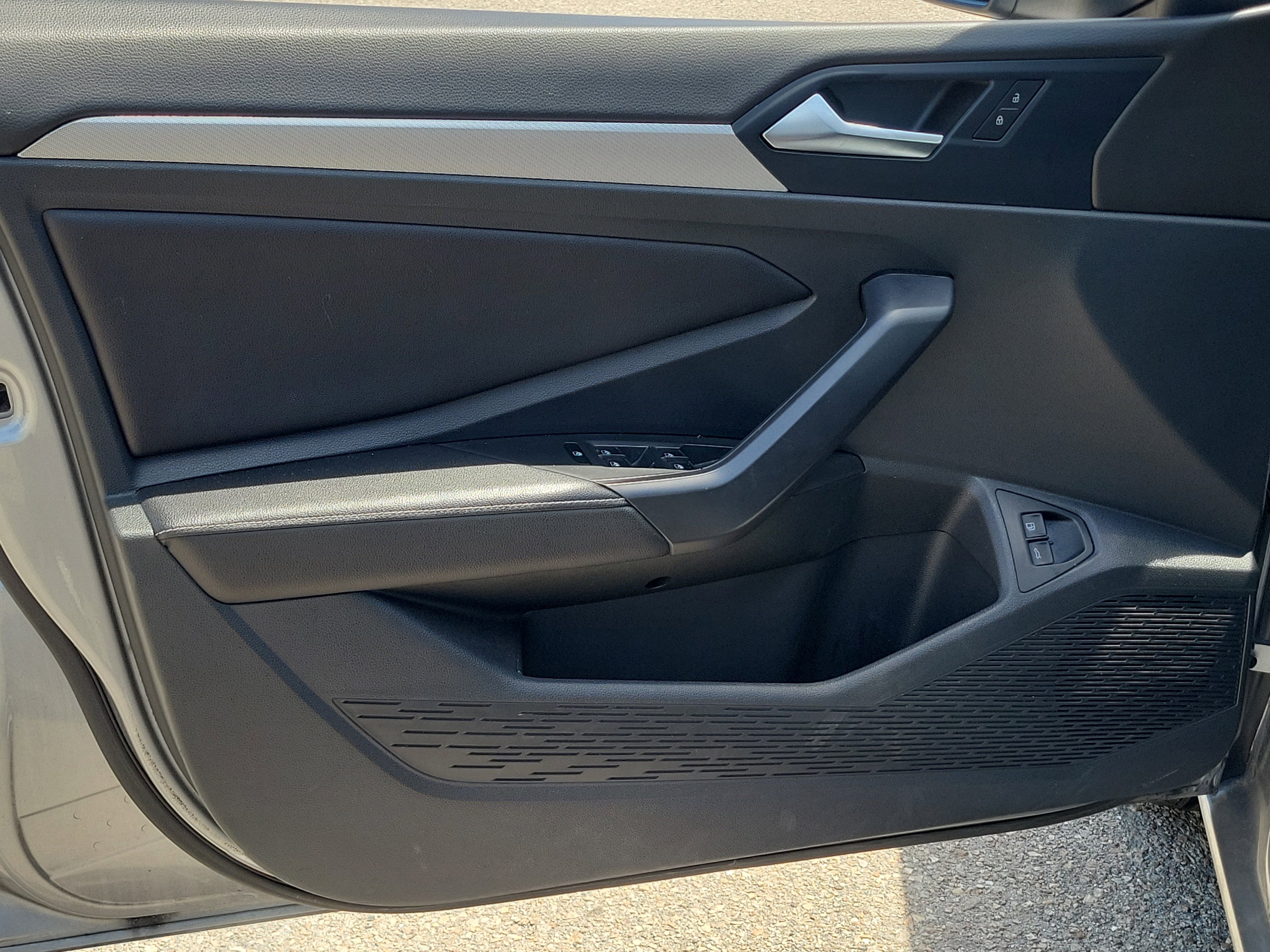 Used 2024 Volkswagen Jetta S FWD image 18