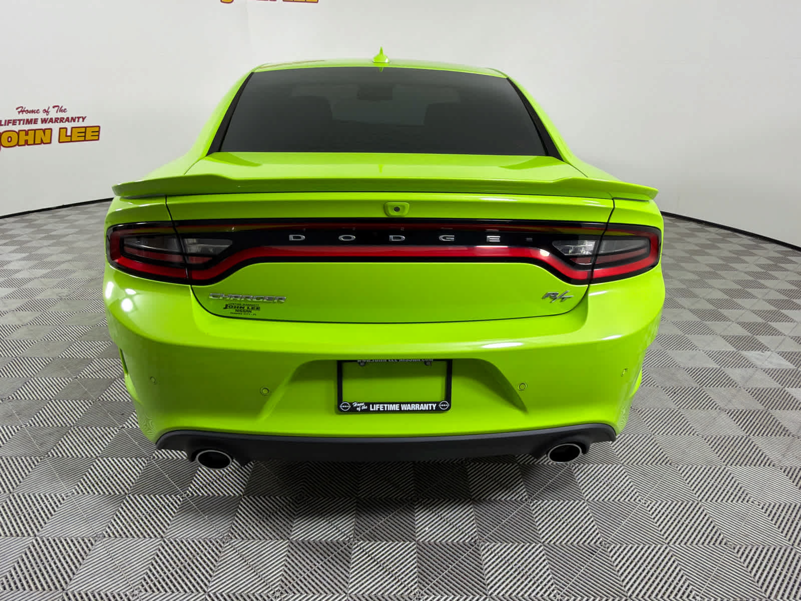 Used 2023 Dodge Charger R/T w/ Plus Group RWD image 4
