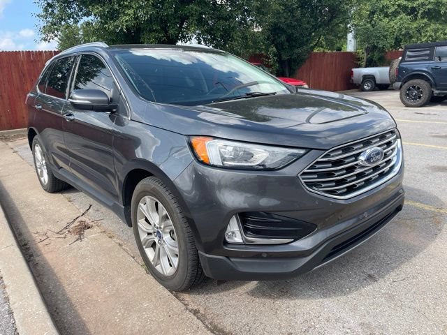 Certified 2020 Ford Edge Titanium FWD image 4