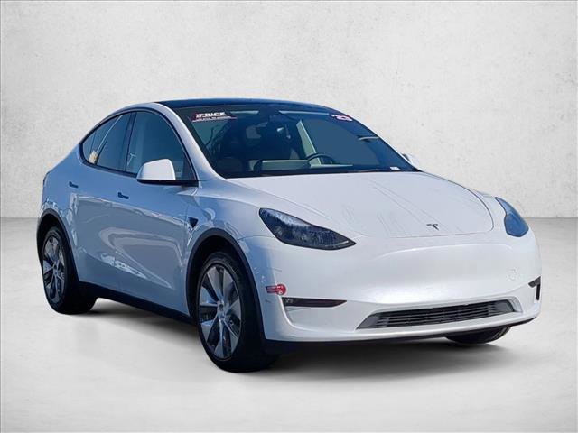Used 2023 Tesla Model Y Long Range image 3