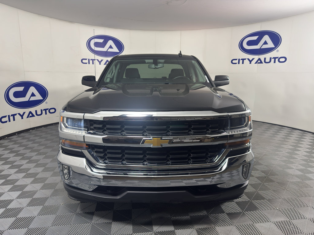 Used 2018 Chevrolet Silverado 1500 LT w/ All Star Edition AWD/4WD image 9