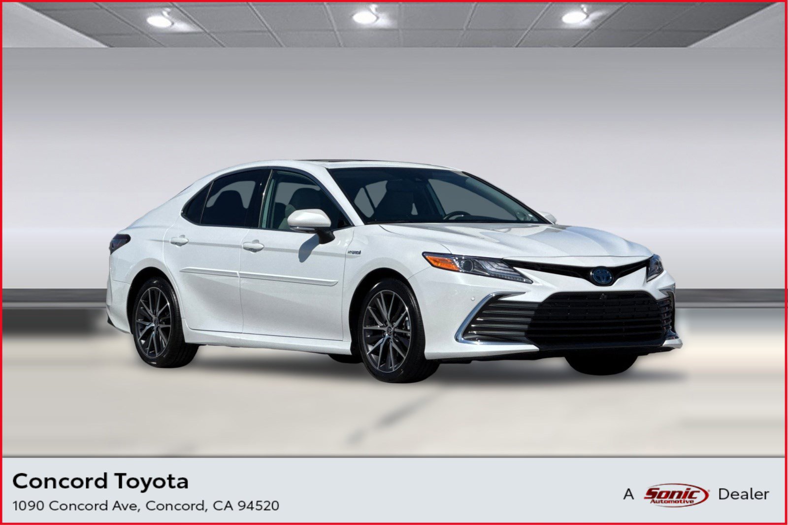 Used 2021 Toyota Camry XLE w/ Navigation Upgrade Package