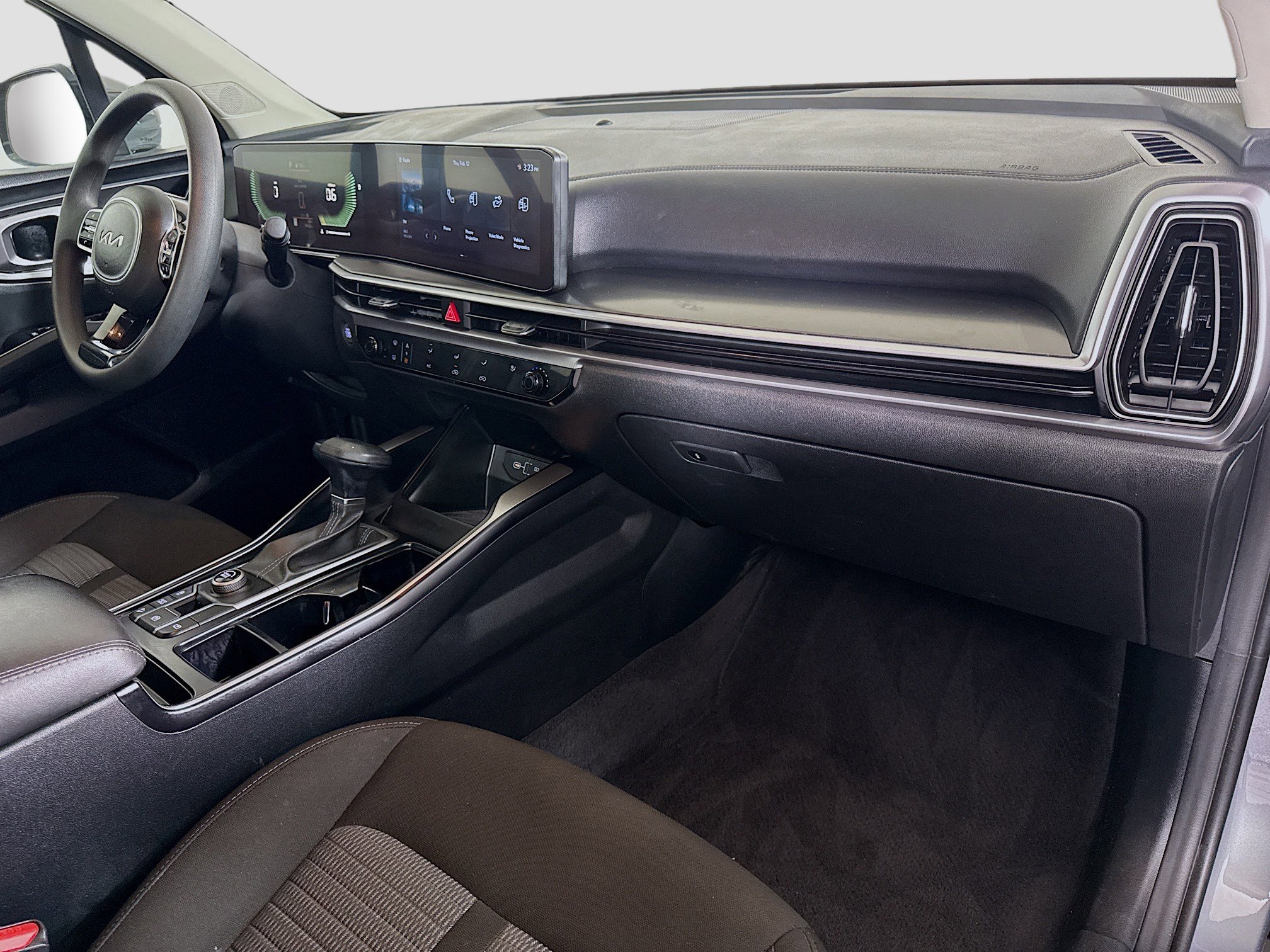 Used 2025 Kia Sorento LX image 30