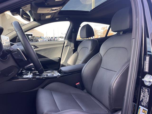 Used 2023 Kia Stinger GT-Line w/ Sun & Sound Package image 17